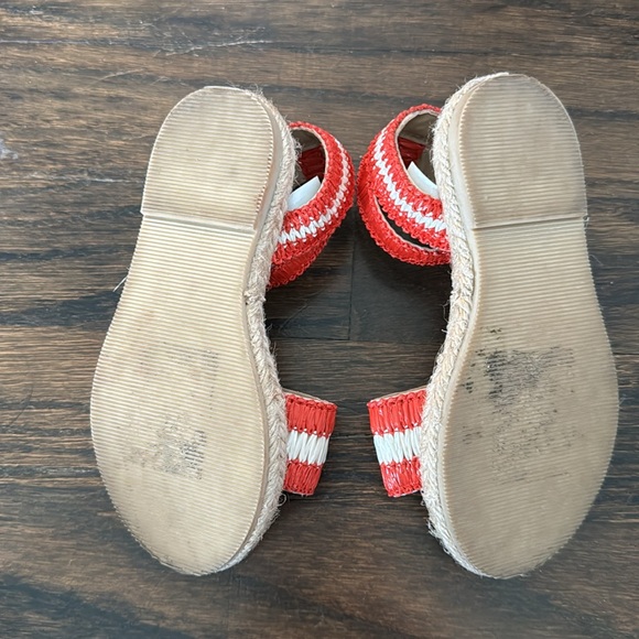 Janie and Jack toddler girl size 7 espadrilles sandals in great condition! - Picture 2 of 3